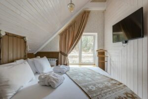 photo of attic space insulation